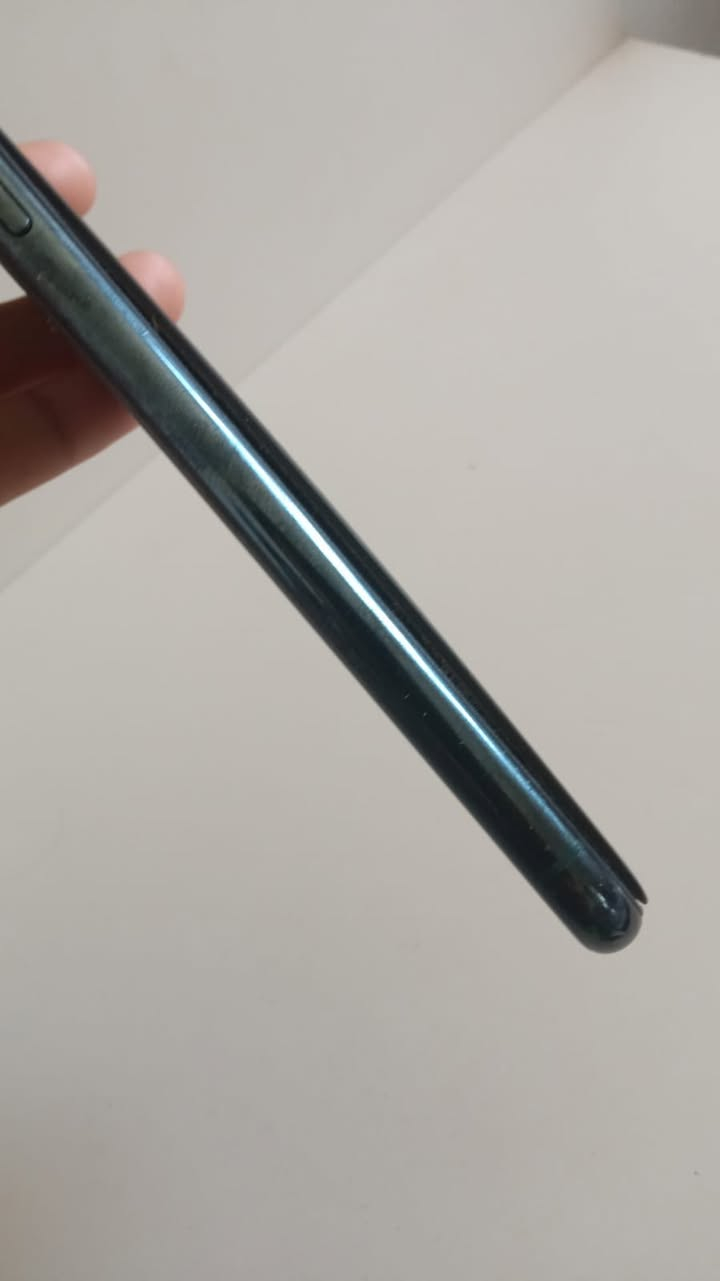 سلام عليكم ايفون ١١برو ماكس ذاكره 256 تلفون مامبدل بي شي فقط بطاريه منفوخه وشاشه كافعه لان بطاريه منفوخه مكان حله حي البكرلي سعره ٢٠٠ قفل مامتواجد عل خاص  تواصل عل رقم 0789 396 7746
