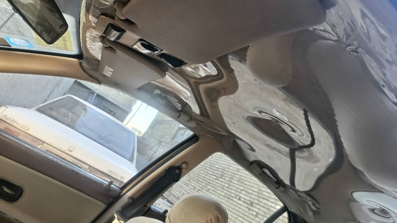 ثمن للبيع  (2011) سياره ما بيها صبغ مال عدل بنيد شويه مصبو من  طائره مصبوغ ودواسات مصبوغه جماليه جديد جيرو مكينه خير من الله سياره باسمي رقم انجليزي تخنت جديد صدر جديد السياره بيئه الحراس شويه السعر (45)بيها مجال (***********)///هزه جديده مصفره من غرامات هيئه
