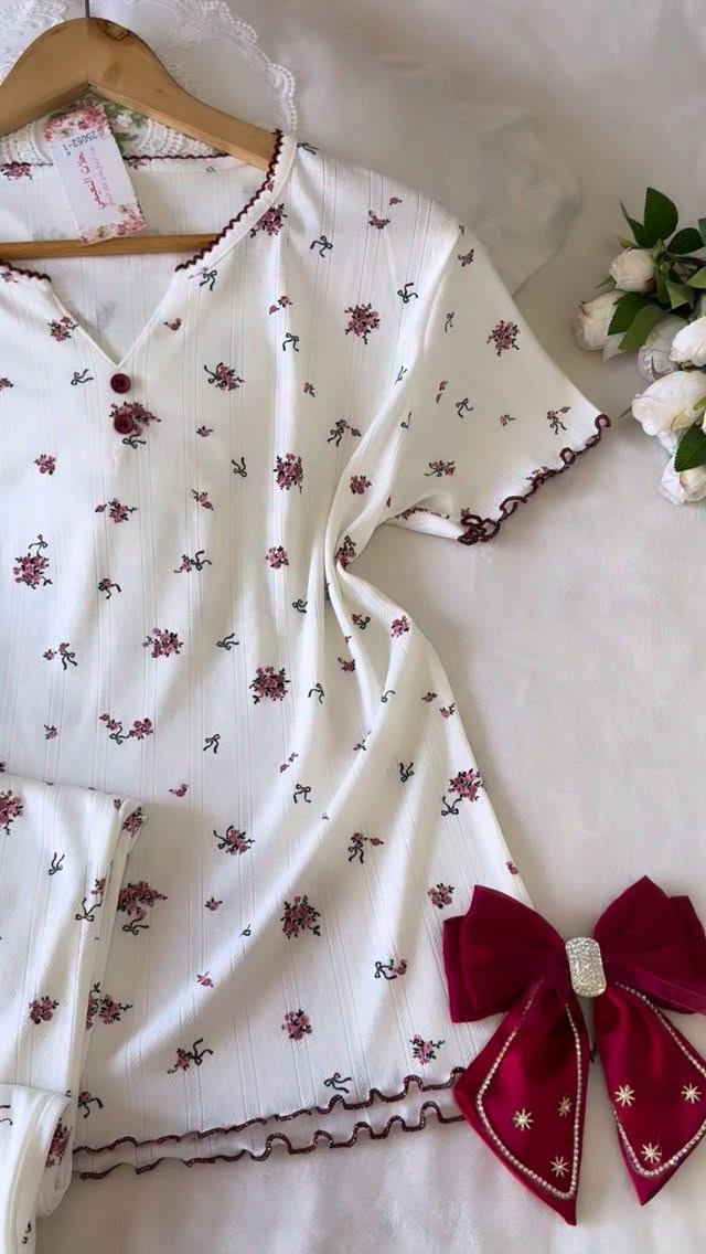⁨	⁨	⁨	⁨	⁨	السعر16 الف🤍
الخامه تجنن قطني بارد 
القياسات المتوفره 
L xl xxl⁩⁩⁩⁩⁩


**إذا كنت صاحب هذا الإعلان وتريد حذفه لأي سبب، رجاءا أرسل رسالة إلى الدعم الفني**