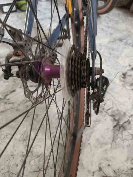 سلام عليكم
بايسكل نوعيه DSMA اصلي 
كير امامي 3 وخلفي 7 
نوعيه الكير موجده بالصور البايسكل اصلي ياباني 
بطيخات وستيرن رياضي 7 الوان 
مكاني بغداد العلاوي 
السعر:225
رقمي: ***********
