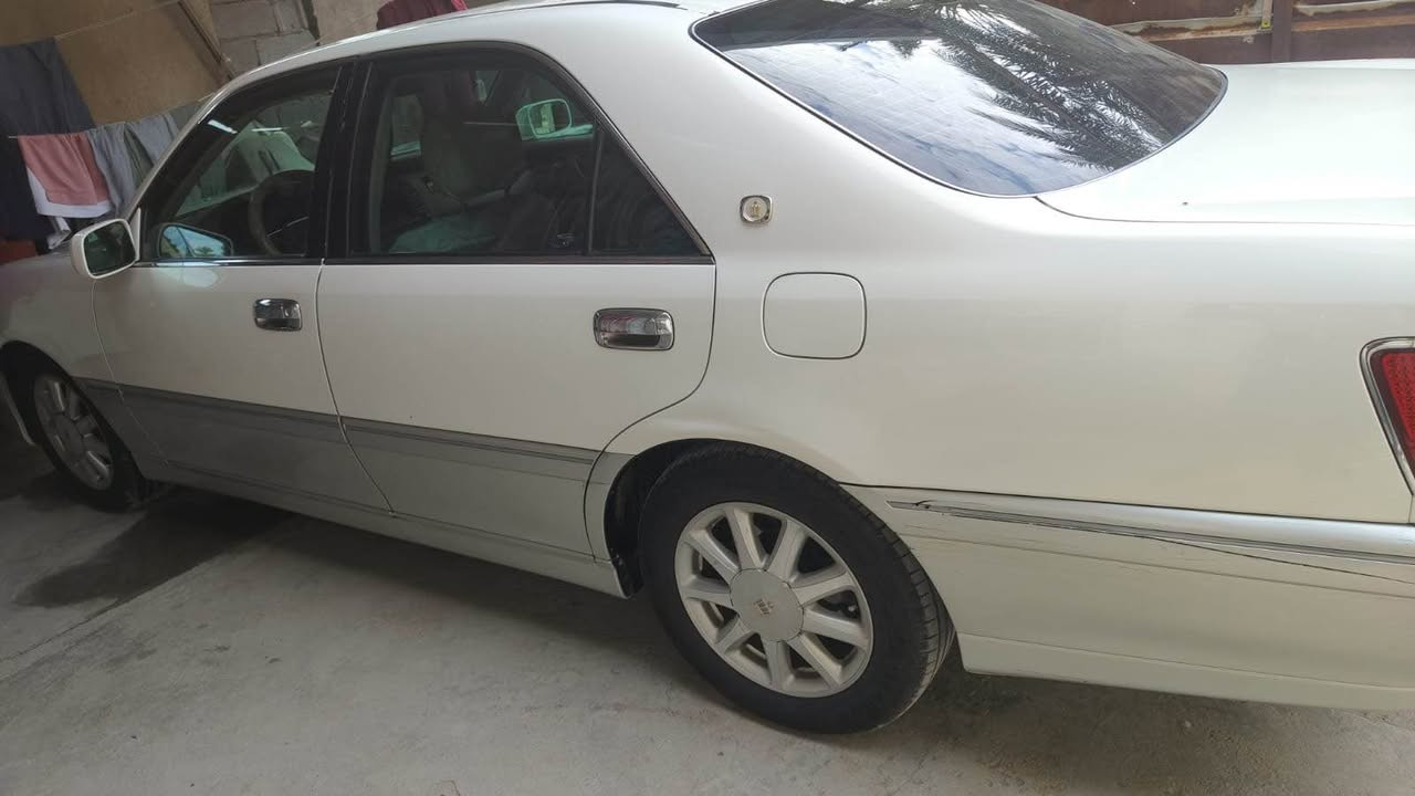 سلام عليكم سيارة ملكة كفالة عامة تخم تاير تدفئة تبريد فول بإسمي تحويل ثاني يوم عنوان بصرة أبو الخصيب السعر١٧٥ وبيه مجال وهذا رقمي عن إي أستفسار *********** وبيك خير وتدلل
