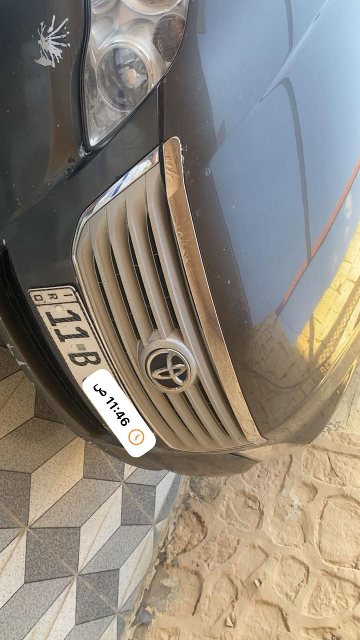 السلام عليكم افلون للبيع مديل2007محدث2010لون نفطي ضررها الجاملغ الامامي من جهت السايق داخل صاج تبريد تدفئه 1/1 كير محرك مكفولات
وارد امريكي رقم بغداد محركها3500 6V
صبغ عام اثر جراد المكان صلاح الدين بيجي 
السعر 95 او مراوس الرقم ***********

