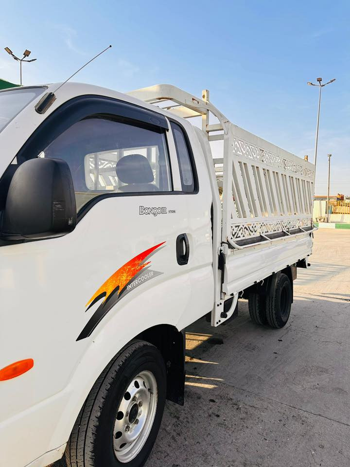 سلام عليكم
كيه حمل للبيع 

موديل 2007

رقم / ديالى تحويل ثاني يوم 

نوع المكينه \ مسكر / مشترك 

سياره جاهزه ونضيفه كلش 

تحويره خلفيه كامله 13 تاير + ويل 

تخم تايرات جدد 

عنوان بغداد معامل 

ملاحظة \ سياره بدون محجر 

وإذ اكو مراوس موديل حديث واطي فرق عادي 

السعر \ 95 وبيهه مجال حك الجيه 

***********

سياره بيهه صبغ بدي وشويه من الربع
