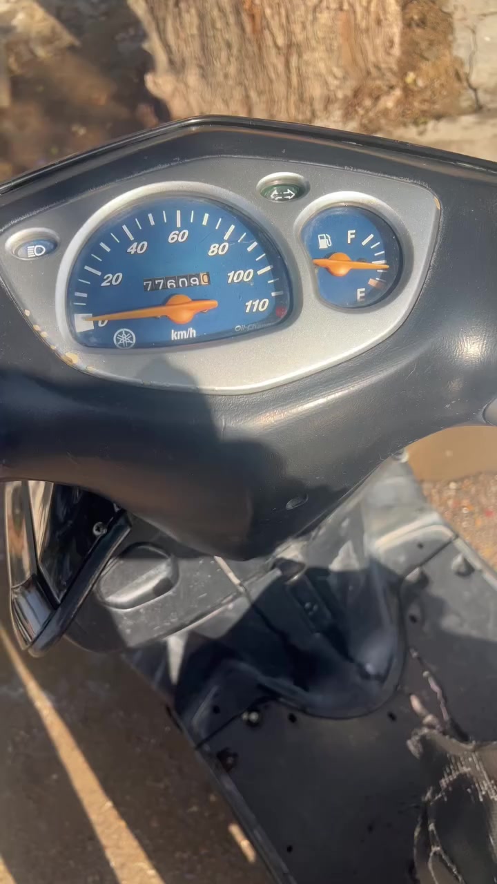 سلام عليكم
سكنس نثيه للبيع عليها تزويد بسيط 
صالنصه حلزوني رياضي 
قبق فلاوين رياضي ذهبي 
وياله رياضي اصلي 
كلجات رياضي اصلي امامي 
دبلات رياضي n.s.r
يده بريك koso اصلي
دراجة خير من الله شلعه ومعدل وصوت يخبلن 
نكره سلف بكل وقت مكاني بغداد زعفرانيه 
*********** وهذا رقمي المو شراي لايراسل ولايتعبني
