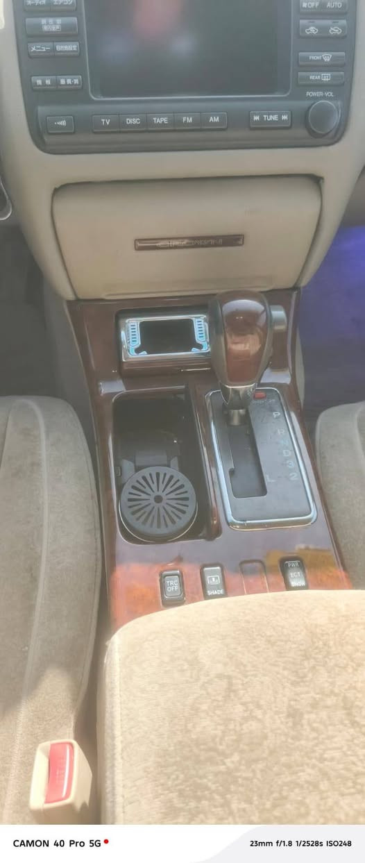 ملكه مديل2000 كرستال 3دكم ديفور الجبير شاصي75 رقم بصره السعر115 علمن السياره نقل جثه اني مكلف بالنشر رقم صاحب السياره ***********
