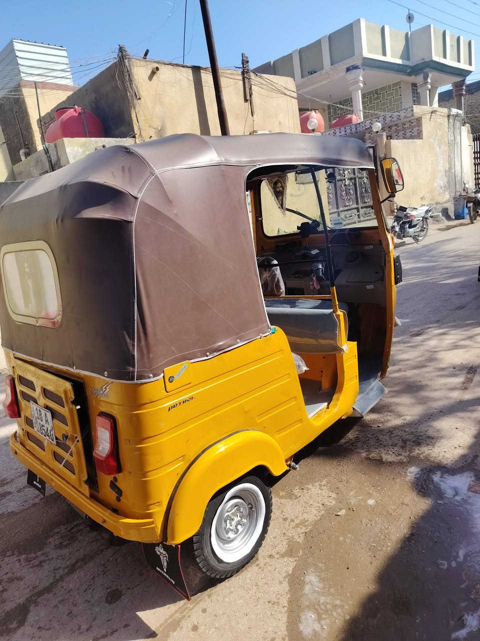 تكتك 19شهر 12رقم وسنويه نكليزي تحويل شوكت ما يعجبك احولك ما عوزه لو ربع خير من الله لسعر ب5200وبيه مجال لمكان بابل حمزه غربي للستفسار ***********
