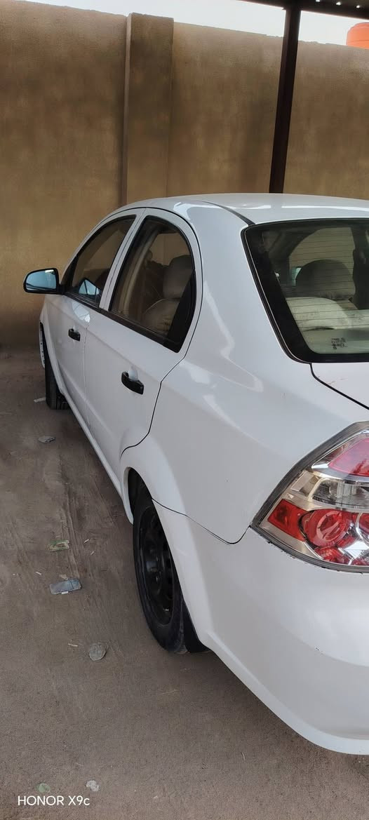 سلام عليكم افيوالبيع موديل 2010رقم نكليزي بابل سيارة معروضه 70وابيهامجال بيها بس الكيرنمره ثانيه يعني بين قوسين يرادله كيرنازل من سعرالبيع رقم صاحب ***********السيارة كوفه عباسيه
