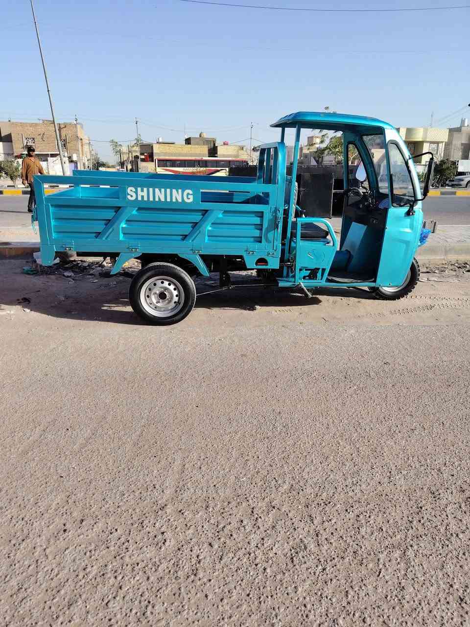 سلام عليكم ستوته صاله عشرين يوم من طالعه من الوكيل بعدهي بتراب الشركه عنوان نحف حي العسكري شارع السبيس ***********
