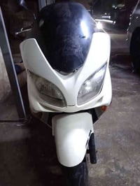 فورزة 09 كاملة مابيهة اي نقص السعر 650 وبيهة مجال  بغداد 07718735470