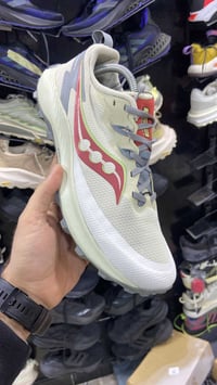 مقاس ٤٤ ونص