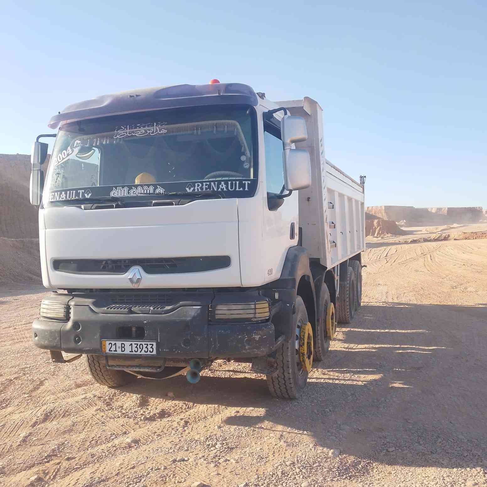 رينو للبيع موديل ٢٠٠٤ رقم السليمانيه جاهز للشقل وحلين بل شقل استفسار رقَم *********** +***********
