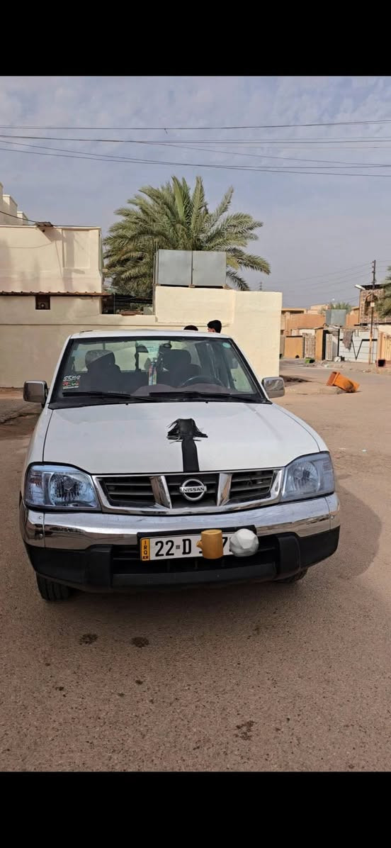 بيكم نيسان دبل قماره ٢٠١٣ نضافه
مثل ما واضح بل صوره رقم اربيل سنويه ٢٠٣٠ 
بيها بارد بل باب الخلف السايق وسونار موجود 
سعرها 148 $ 
هاتف ***********
