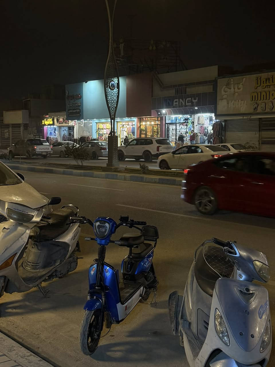 دراجه شحن حجم 14للبيع مكفوله السعر 200وبيه مجال
دراجه نظيفه مكان الحله ***********
