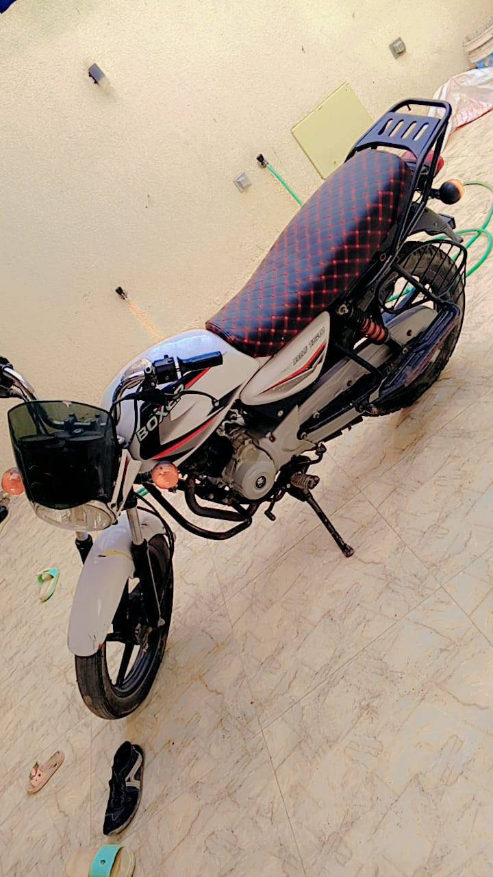 دراجة بوكسر 2018 أوراق
دراجة نظيفة وحلوة وجاهزه كل نقص ما بيها 

التفاصيل والسعر الاتصال على الرقم ‏‪+9647725991573‬‏

مكلف بالنشر فقط ، شراي اتصل على صاحبها وسولف وياه اني مكلف بنشر فقط
