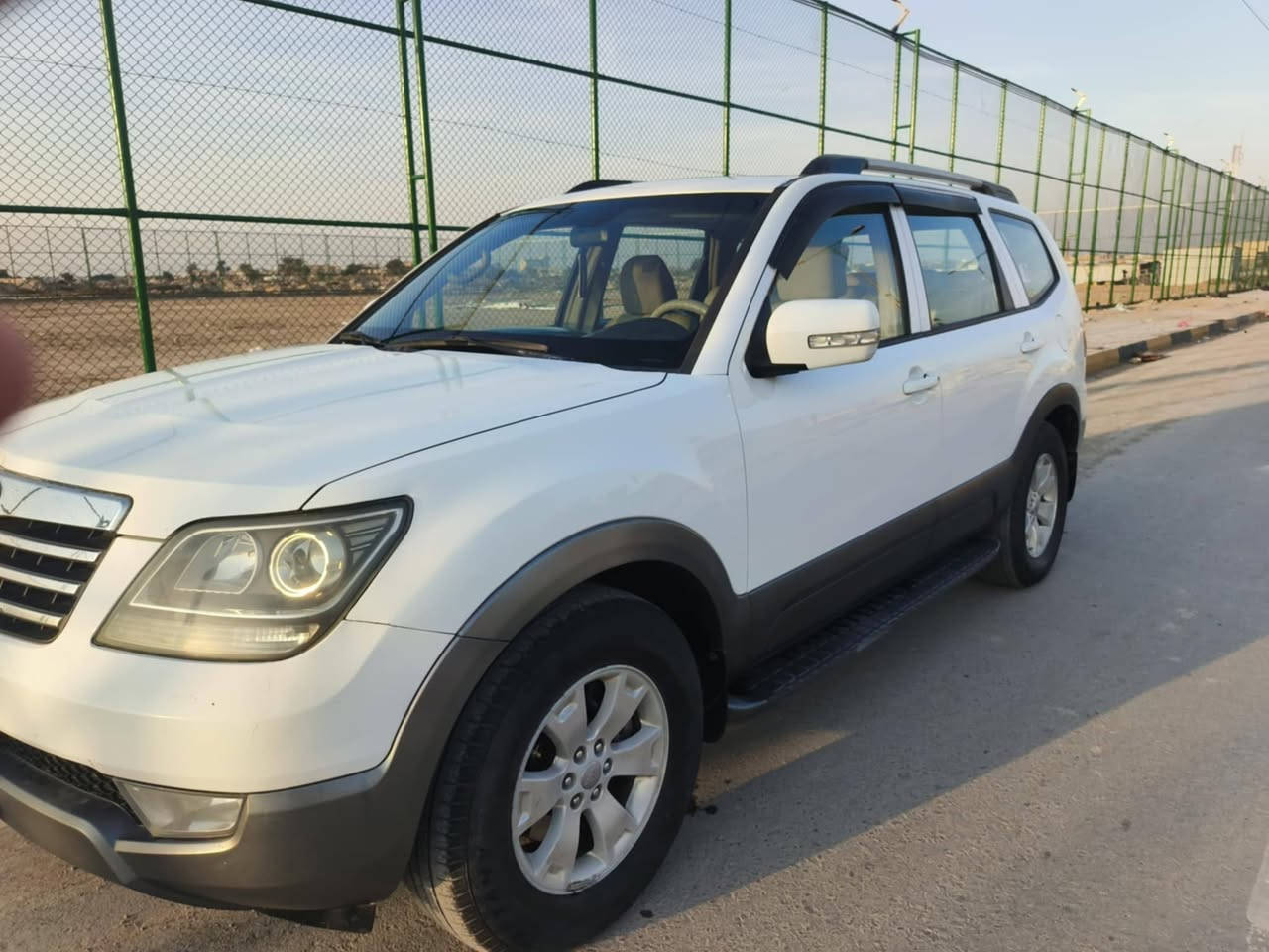 السلام عليكم البيع 2013 موهافي رقم بغداد الاتصال على الرقم ***********
