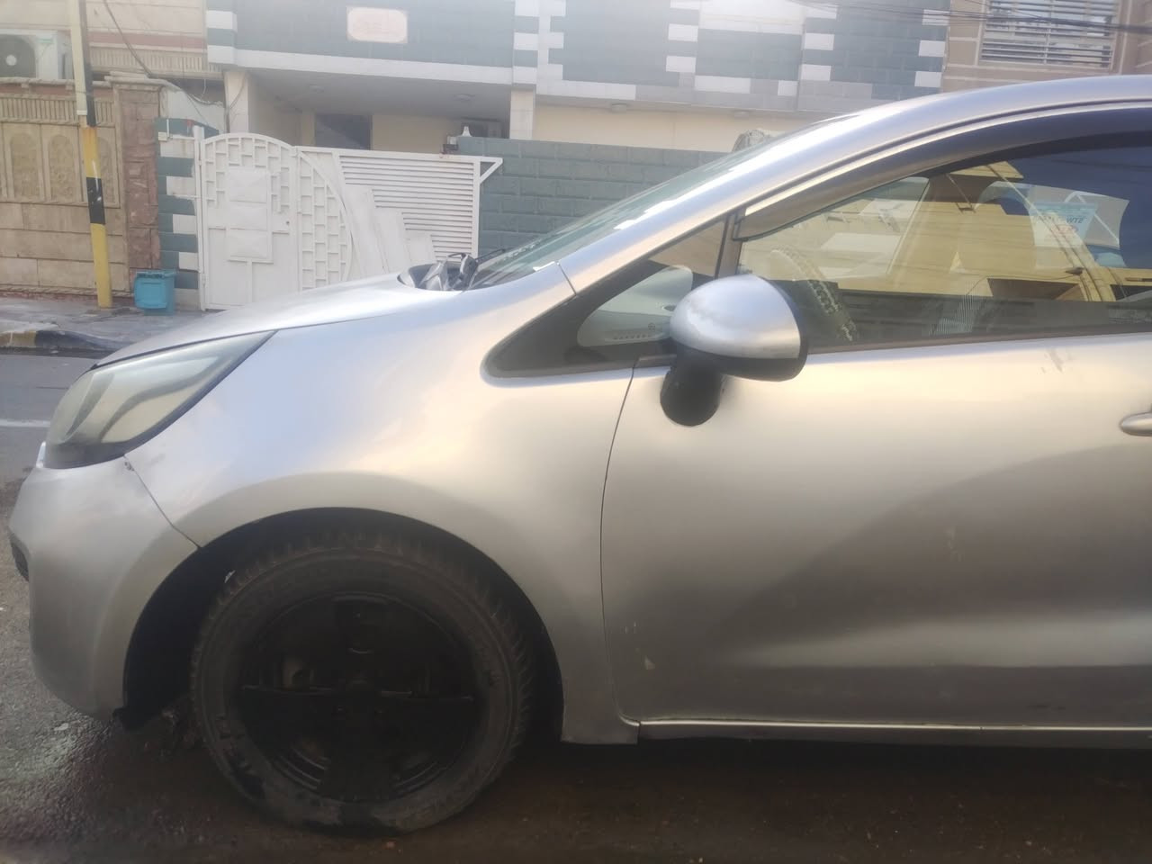 السلام عليكم كيا ريو ٢٠١٣ خليجي السيارة مصبوغة حزام كهربائيات شغالة تحكم مري كهربائي شاشه تاب كامرة دوارة رقم بغداد الدولي تحويل ثاني يوم تبريد شغال محرك كير نضيف السعر ٧٥ وبيهة مجال
***********
***********
