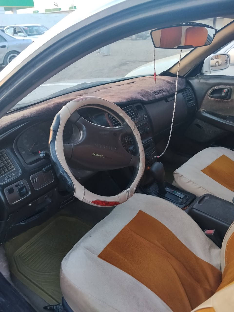 شيزر  موديل ٩٤ رقم صلاح الدين سنويه لحد 2028 مشروع وطني   كير ومحرك شرط ترايك وين متريد  رايدها ٤٢للاستفسار ‏‪‪***********‬‬‏
