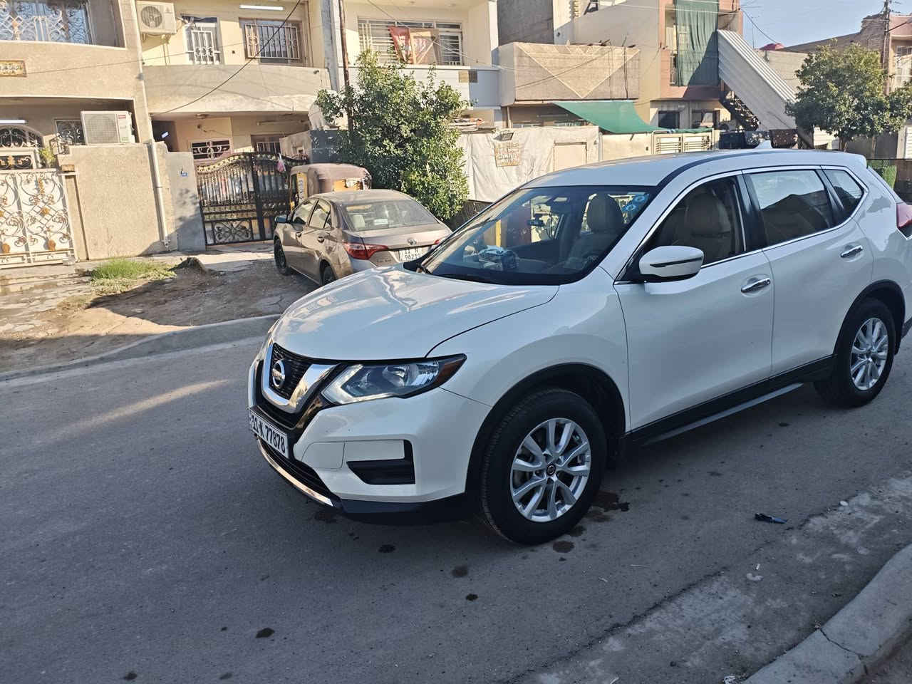 � للبيع – نيسان إكس-تريل2019 🚗
نيسان X-Trail موديل2019

🔹 دفع رباعي 4WD

🔹 لون أبيض صدفي

🔹 7 ركاب – عائلية ومريحة

🔹 مكينة قوية واقتصادية 2500 سي سي

🔹 جير أوتوماتيك

🔹 شاشة كبيرة + كاميرا خلفية

🔹 نظام تحكم بالثبات

🔹 مكيف قوي أمامي وخلفي

🔹 سيارة نظيفة وجاهزة للاستخدام

📍 مناسبة للمدينة والسفر والطرق الوعرة

💰 السعر قابل170 للتفاوض الجدي

📞 للتواصل خاص أو اتصال

للجادين فقط

***********
