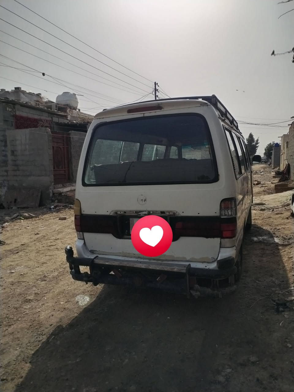 السلام عليكم فتون 2008 بورسلان   سياره حلوه  السنويه ال 2028  مكينه جديده  محورينها بنكو  بشرط لا تبخر ولا تنقص گير اكسل خير من الله
 ونضيفه مداور ثاني يوم  ( ملاحضه مكينه محور كاز يعني تفويله تنساهه) سعر 40بيها مجال اتصل ودلل رقم *********** واتساب عنواني بغداد حي اور
