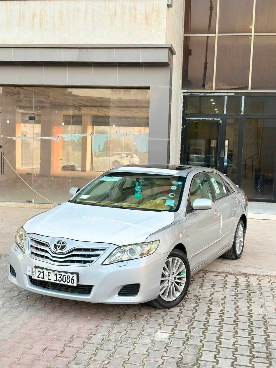 كامري GLX موديل 2008 سعره 104$ مواصفات صلطنة سقف برده خلفية سلايت شاشه ايباد حساسات كشن كهرباه غرفة صاج مرايات شفط
سياره كير محرك كفاله عامه لا صوت ولا بخار   
سياره بيه فقط بونيت صبغ بدون دواخل بدون حادث ، رقم سنويه جديدد بسمي بشرط تحويل  عنوان كركوك اسكان *********** اسيا *********** كورك
