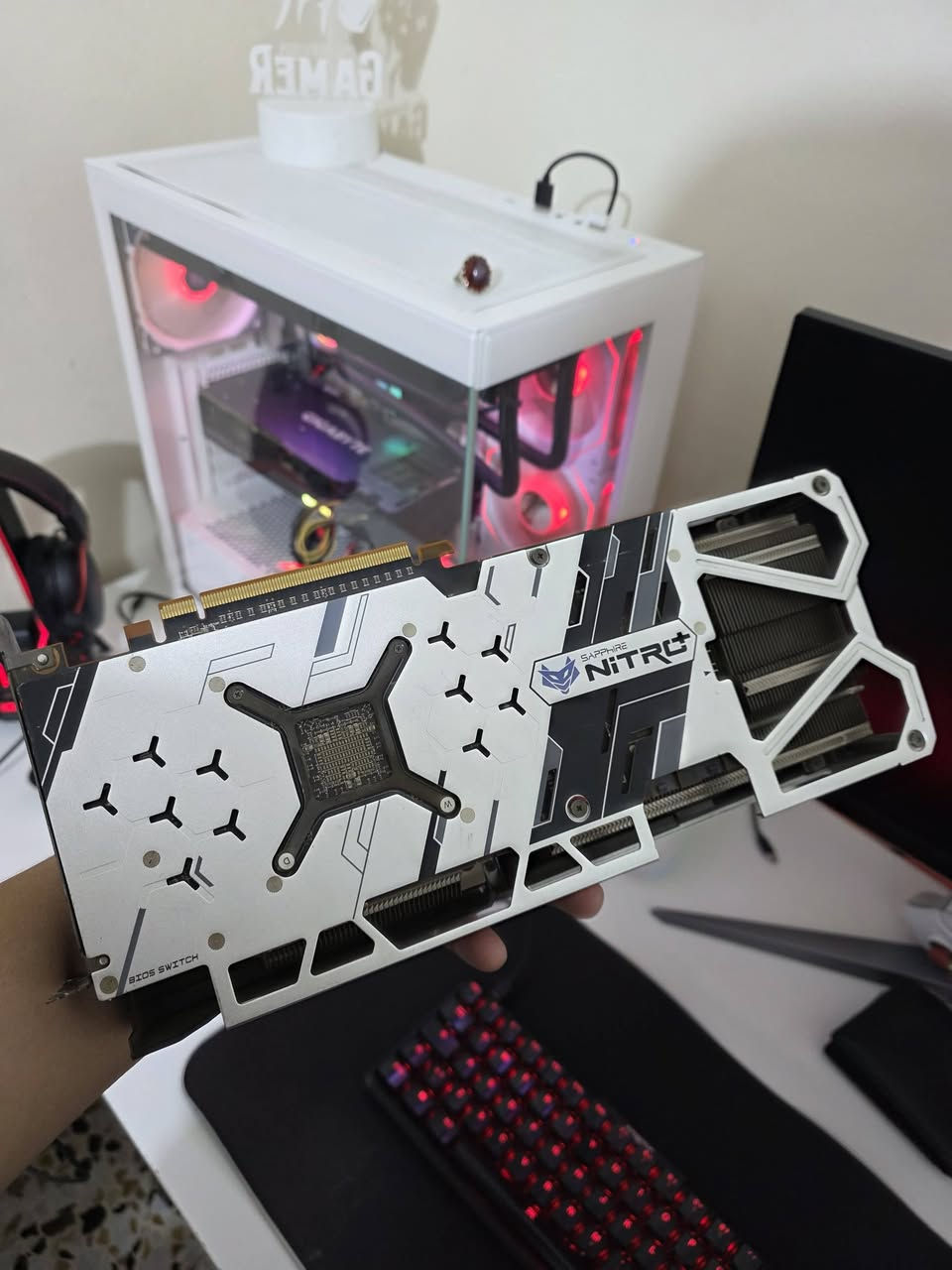 رت شاشة AMD RX5700XD نسخة سفاير نيترو بلس اعلى نسخة بال AMD عنواني بغداد الحرية ***********
السعر ٢٢٥ الف
كرت شاشة AMD RX5700XD نسخة سفاير نيترو بلس اعلى نسخة بال AMD عنواني بغداد الحرية ***********
