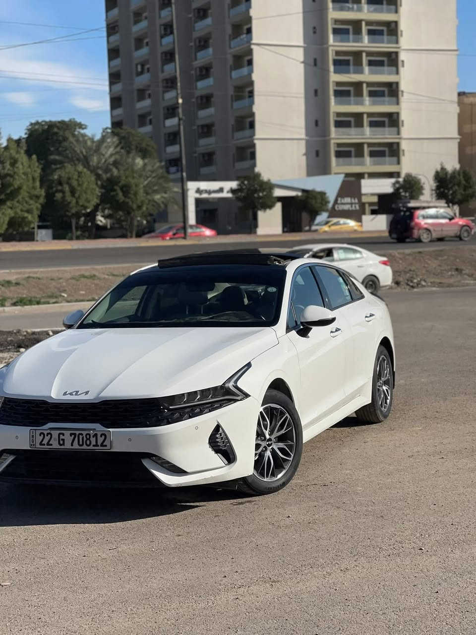 كيا K5 موديل22 ( خـليـجـي )
فول فول مواصفات شاشة كبيرة لمس كاميرا 
حساسات ر كشنات جلد  هاندبريك بصمة 
 تشغيل عن بعد تحكمات ستيرن بلوتوث اوكس
 كار بلي أوتو ستوب للتحذيرات تبريد قطعتين
 تحديد سرعة محرك 2000 السقف بانوراما
محرك كير كفاله  
سيارة حيل نظيفة كلشي عل بلاد جديد 
سنوية هزة كلشي جديد مدفوع لـ
باسمي السنوية بشرط تحويل وغرامـة
سيارة مابيـها دينار مصرف كامل من كل نواحي
مكان السياره بغداد السيديه 
***********
