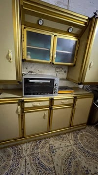 كاونتر • نظيف • ثقيل