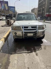 باجيروا ٢٠٠٧ محرك ٣٠٠٠  بيهه بخار وصبغ اكثر من قطعه رقم بغداد صدامي ٠٧...