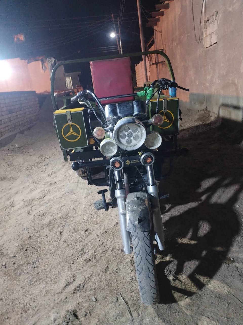 للبيع مليون و٨٠٠ البصرة الزريجي
***********
