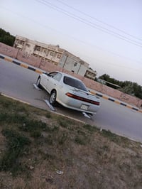 يا الله سلام عليكم مارك نفخ للبيع موديل 1993 مكينه وكير VVT.i ثنين ونص...