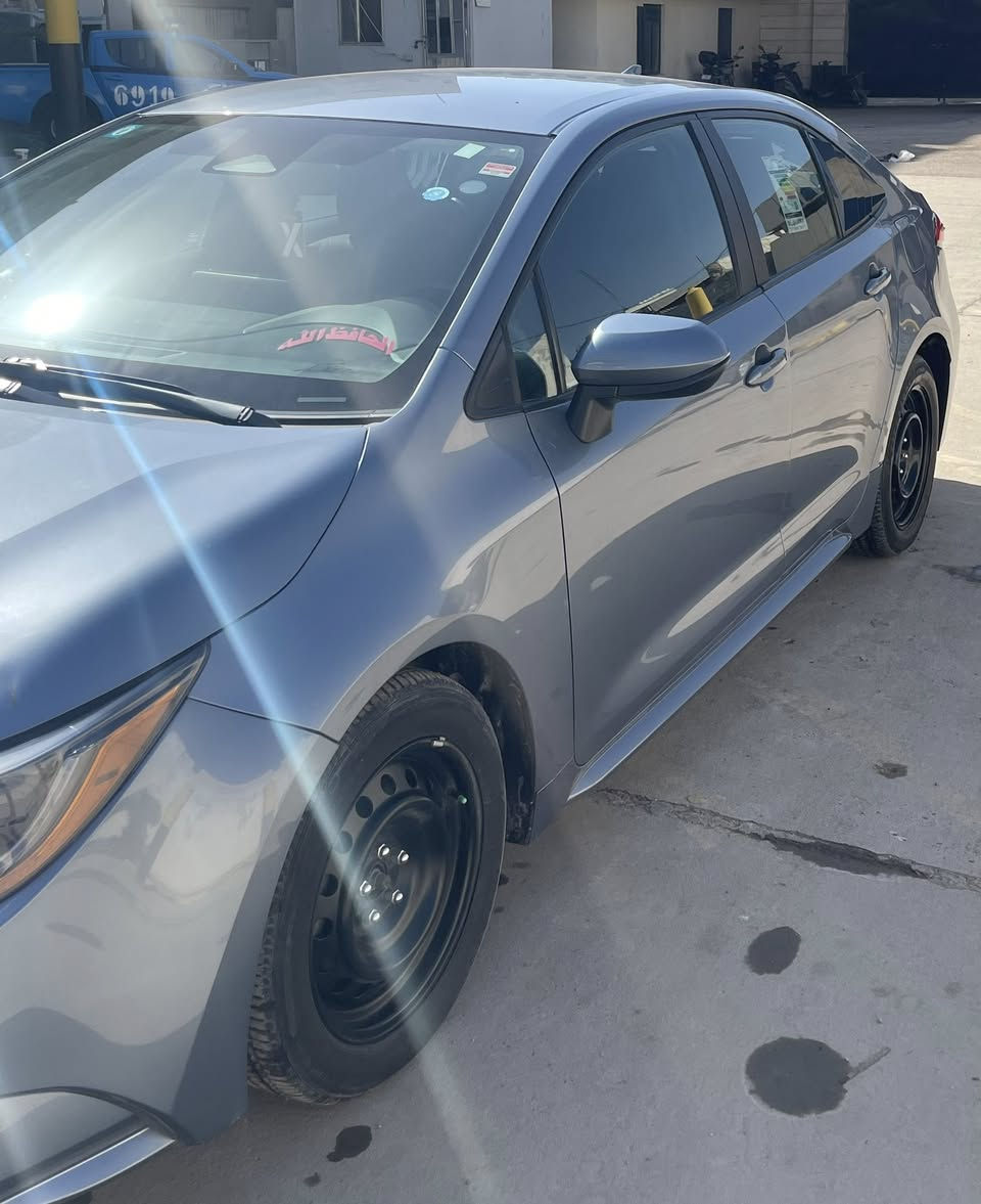 كورلا  موديل LE  23   رقم بغداد   وارد امريكا
ماشية 37054  محرك 2000 سيارة جديدة بمعنى الكلمة حادث موضح بصور  تحكمات استيرن هند بريك دكمة شاشة كاربلي 
 سيارة باسمي شرط تحويل ثاني يوم 
السعر  165  وبيها مجال بسيط  
عنوان بغداد الرصافة 
اتصال *********** ابو حسين
