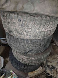 تخم ويل عادي حجم ١٦ وبيه تايرات جبليه للبيع مكاني البياع ٠٧٧٠٢٢١٣١٢٦