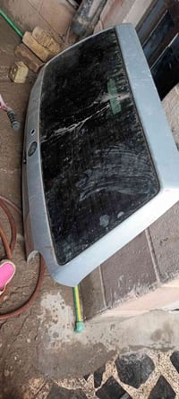 باب صندوق كولف للبيع قيم واخذ  ٠٧٧٢٩٤٢١٠٩٤