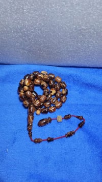 الى عشاق التميز والاناقه بكلايت صمدي قطعة واحدة مميزة وجميلة   للتواصل...