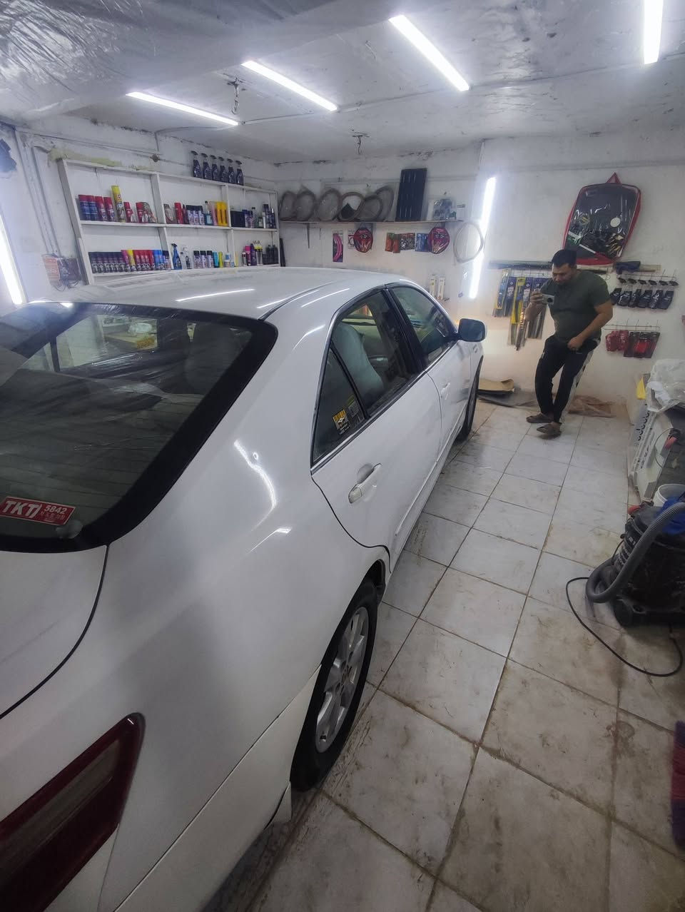 كامري 2007
4 سلندر 
قطعتين ونص صبغ فقط 
سعر 90
الديوانية قضاء الشامية 
***********
