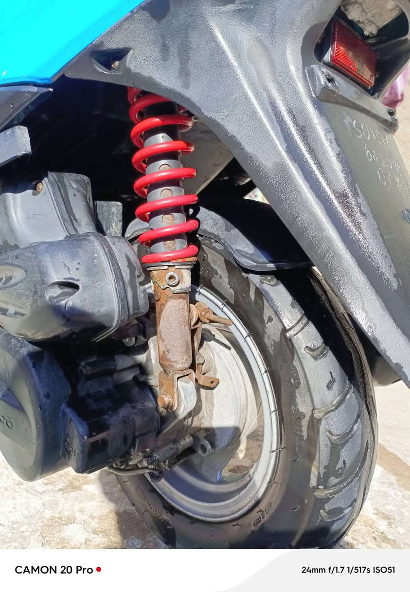 السلام عليكم.كامكو جي فور نضيفه مامفتوحه علا وضع الشركه كله شغاله كفرات ختم واحد كلهن سوادات ختم واحد وي المحرك برغي ممفتوح بي مكفول كهربائيات سلف هندر لايتات بك لايت قفل جنطه  ماعايزه شي 
سعر 500 وبيه مجال قليل مكاني نجف 
*********** 🔜وتساب
