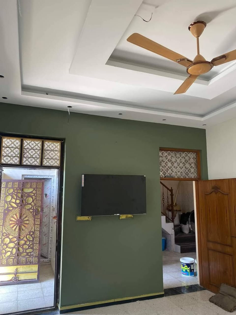 سلام عليكم اتمنا عملنا يعجبكم صبغ ديكورات واجهات صبغ حديد جبسنبورد بديل الخام بديل الخشب بديل الشيبورد معالجة الرطوبه إخفاء سيراميك بدون تفليش شغل درجه اولى وأسعار مناسبه ***********
