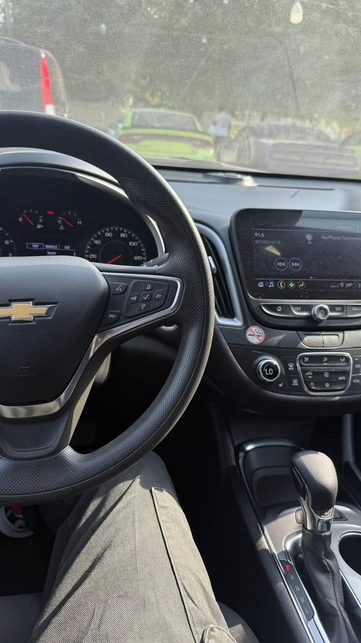 _ النوع : [ Chevrolet malibu Lt]
_ الموديل: [2024]
_ المواصفات: [ شاشة – ابل كار بلاي – بصمة - صندوق كهرباء - رادار - …]
_ الكيلومتر: [33,000km ]
_ الضرر : [ البابين مبدل اصلي و مصبوغ و الجاملخ مصبوغ ]
_ الموقع : بغداد - الجادرية
_ للاستفسار : ***********]
