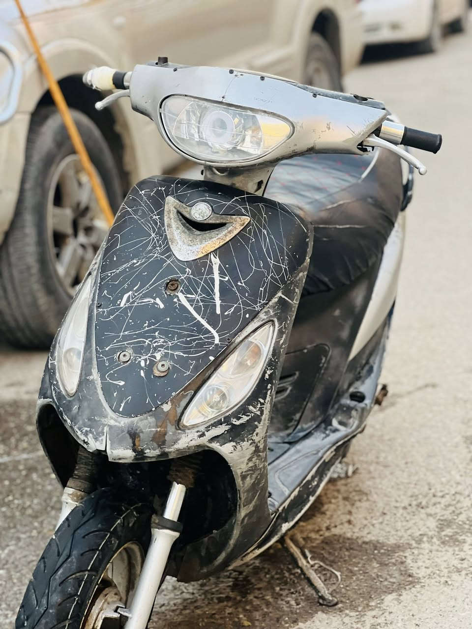 سلام عليكم ماكس قجمه دراجه لبيع دراجه مفتوحه بس ولفات باقي كله بلادي كفر مختم دراجه نشطه دراجه سريعه دراجه بس ولفات باقي كله بلاد ما مبدل اي شي مكاني بصره الجمهوريه سلف موجود نكره بس لايت موجود وره وكدام سعر 500بيه مجال حك جيه قليل رقم *********** واساب بس
