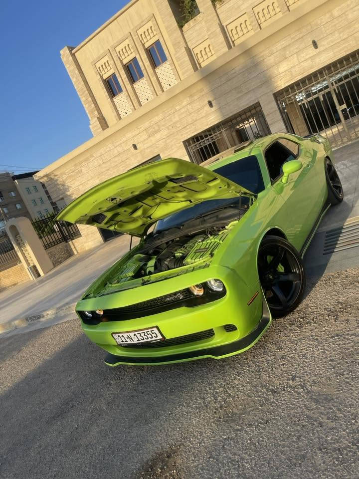 مساء الخير شباب  اصل SRT الي🍏

 يريد شي مميز ويجذب النضر 

ورقم مميز 🍏

وسعر مناسب 

واللون المميز 🍏

كلشي بهل سيارة مميز لون تفاحي 🍏

اصل SRT 🍏 طابوكة RT 

جالنجر  فول مواصفات خنك للخير🍏

رادارات تحديد مسار 🍏

سلايت روف 🍏
🍏
نقط عمياء 🍏
🍏
كشنات مخمل وجلد 🍏

كشنات تدفء تبريد 🍏
🍏
ستيرن كهرباء 🍏
🍏
حلوك صالنصة مزدوج 🍏

كزوز ٣انج.من الطول للطول🍏

مبرمجة طلقت مرعبة عل بانزين العادي🍏
‏
كفرات SRT 🍏

ثلاجة SRT 🍏

وشم للكفرات الداخليه 🍏

شوته من ماركة معروفة 🍏
 
مبرمجة عل بانزين العادي واكبس براحتك 🍏
 
نواقصه بصيطة 

السيارة حادثة كلش حلو وسخيف دعاميات فقط 

صبغ جاملي وبند فقط والسونار موجود وبارد بصيط

مكان السيارة كربلاء 

***********

سعر السياره ١٥٨ سعره كلش مناسب بنسبة لنضافته
