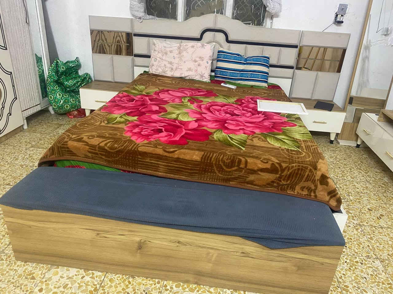 غرفه تركيه جديده للبيع رجائا لتكسرون بسعرها الشراي يجي خاص


**إذا كنت صاحب هذا الإعلان وتريد حذفه لأي سبب، رجاءا أرسل رسالة إلى الدعم الفني**