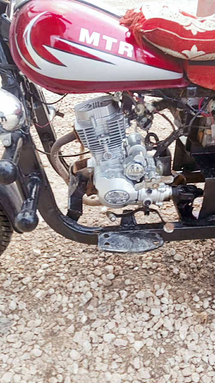 السلام عليكم شباب ستوته للبيع مديل 2010 محرك جديد استوني شديته رقم اسود فحص شوفت عينك الستوته حلوه او سريعه المكان نجف قضاء المشخاب الشراي يتصل عله هاذه الرقم واني أب خدمتك ***********
