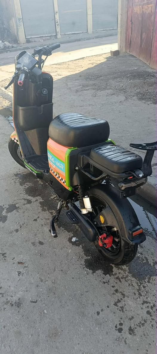 للبيع ٥٠٠ السعر ***********())/***********
