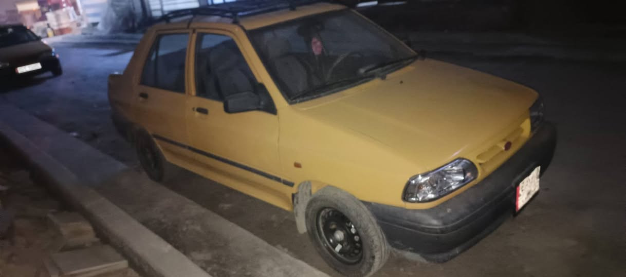 سيارة سايبة للبيع 2016 سيارة مبدل بنيد بس والباقي كوله مكفول السعر 45 وبيها مجال ***********
