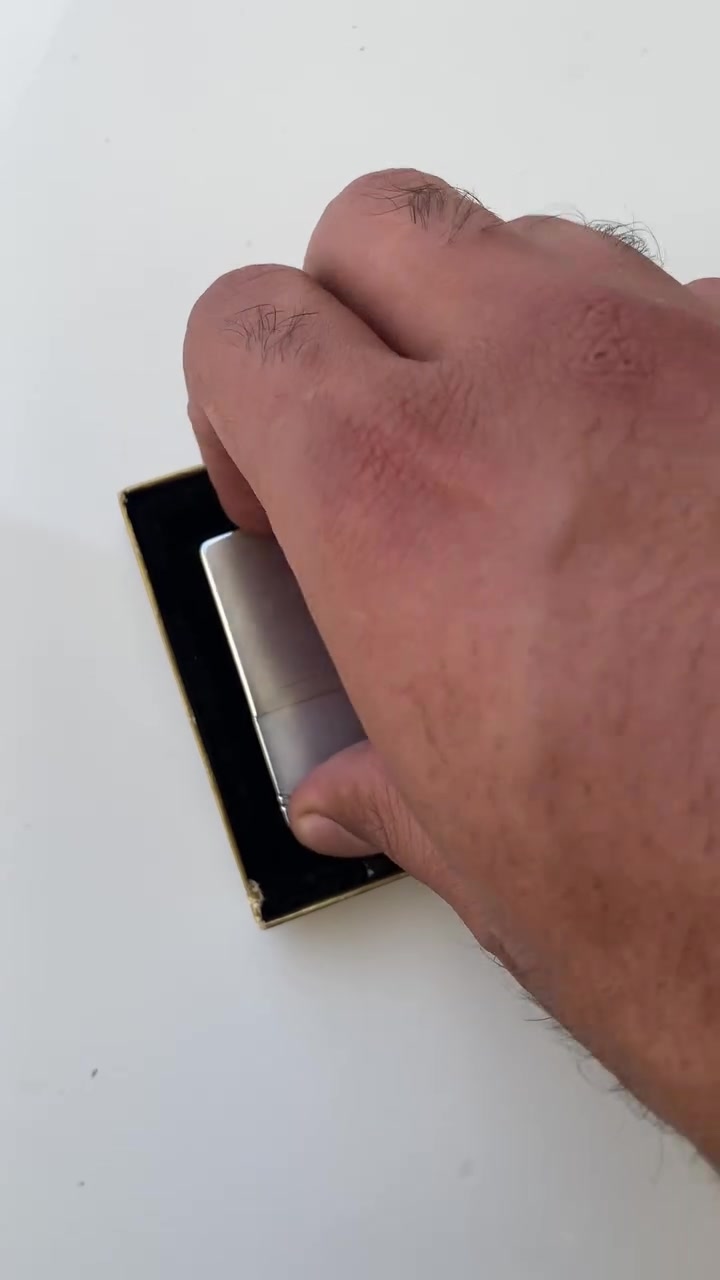 قداح زيبو ZIPPO  امريكي الاصلي 🇺🇸 USA  مخزن غير مستخدم سعر25 الف


**إذا كنت صاحب هذا الإعلان وتريد حذفه لأي سبب، رجاءا أرسل رسالة إلى الدعم الفني**