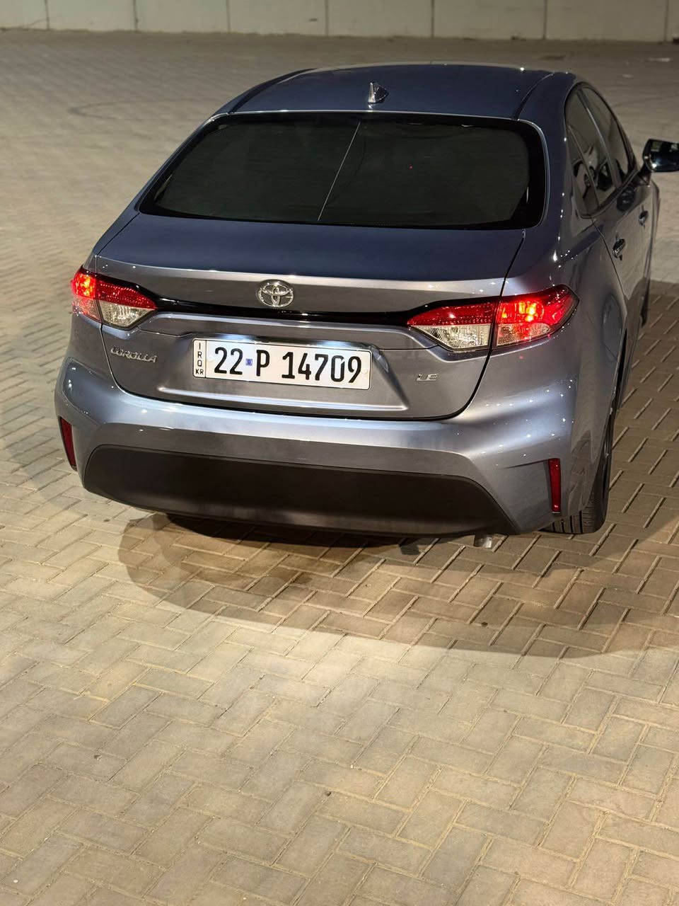 السلام عليكم 
كورلا 2024 وارد امريكي 
حادثها خفيف جاملغ وبنيد بدون شواصي ولغد واي شي 
نفسهن معدلات 
مواصفات LE 
رادار امامي 
شاشة كار بلي ، اندرويد اوتو
تحديد مسار 
مثبت سرعه 
سايد بريك كهربائي 
اوتو هولد 
مكان السياره البصره المعقل
رقم اربيل 
السعر 160 قابل للتفاوض 
للأستفسار اكثر 
*********** البصرة, العراق
