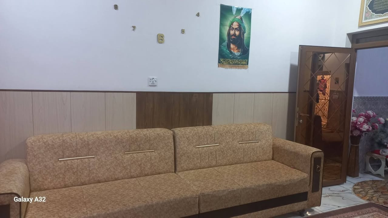 ديوان للبيع الوردي عشر نفرات ب٢٥٠
والثاني ٣٥٠
والبرده هي والتاج مالته اخت الجديده صارت عليه ١٢٥ ابيع ٧٥


**إذا كنت صاحب هذا الإعلان وتريد حذفه لأي سبب، رجاءا أرسل رسالة إلى الدعم الفني**