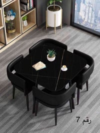 ميز طعام ٤ كراسي • سطح مرمر • كشنات جلد ٩٠×٩٠