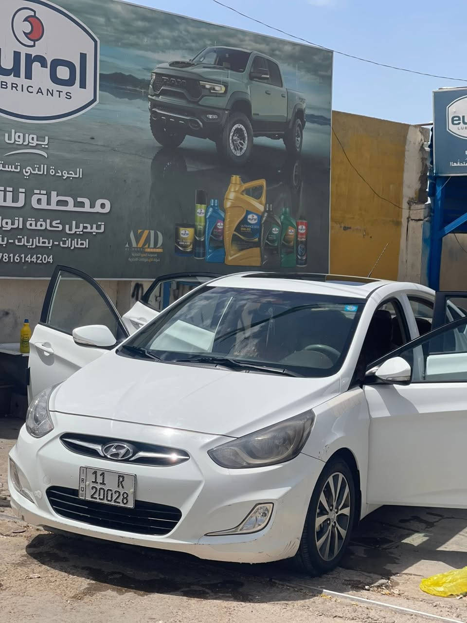 السلام عليكم
للبيع اكسنت ٢٠١٥ خليجي 
ماشيه ٩٤ الف كيلو 
فول مواصفات 
بارد بلجاملغ الامامي وملاحظات بسيطه 
رقم بغداد الجديد تحويل مباشر 
مكان بغداد الغزاليه 
السعر ١١٠ وبيها مجال 
***********
