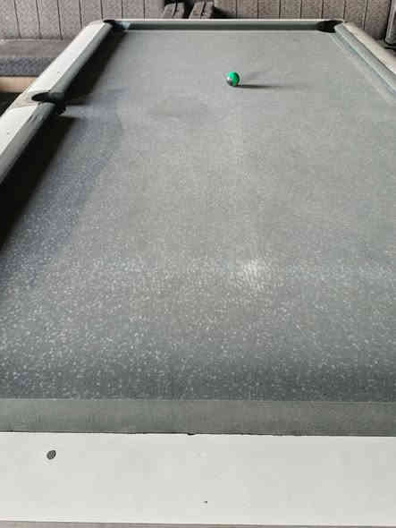 بليارد للبيع عنوان بغداد الشعب***********
